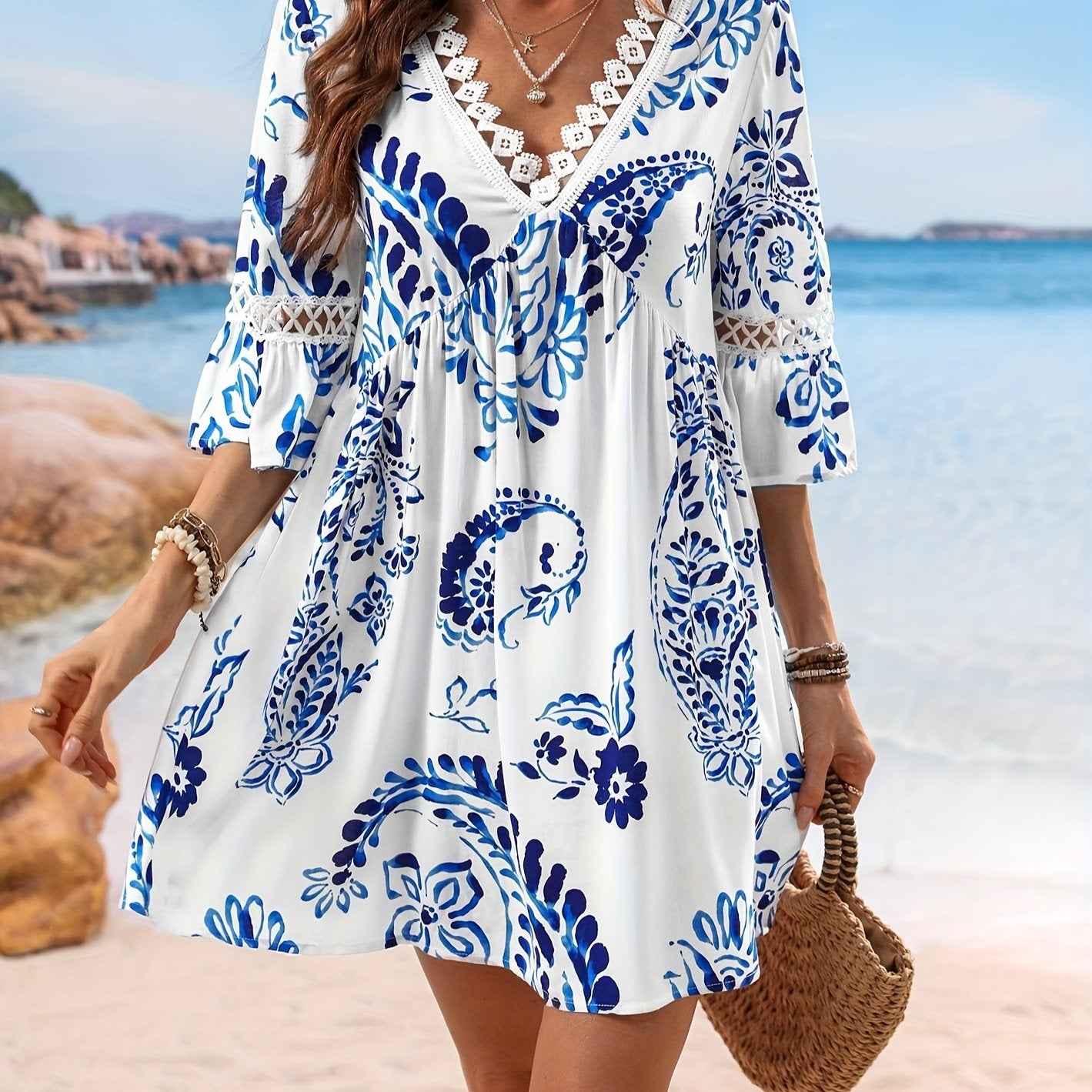 Women'S V-Neck Floral Print Dress with Lace Trim - Short Sleeve, Peplum Hem, Blue & White Design, Perfect for Beach Vacations, Beach Dresses