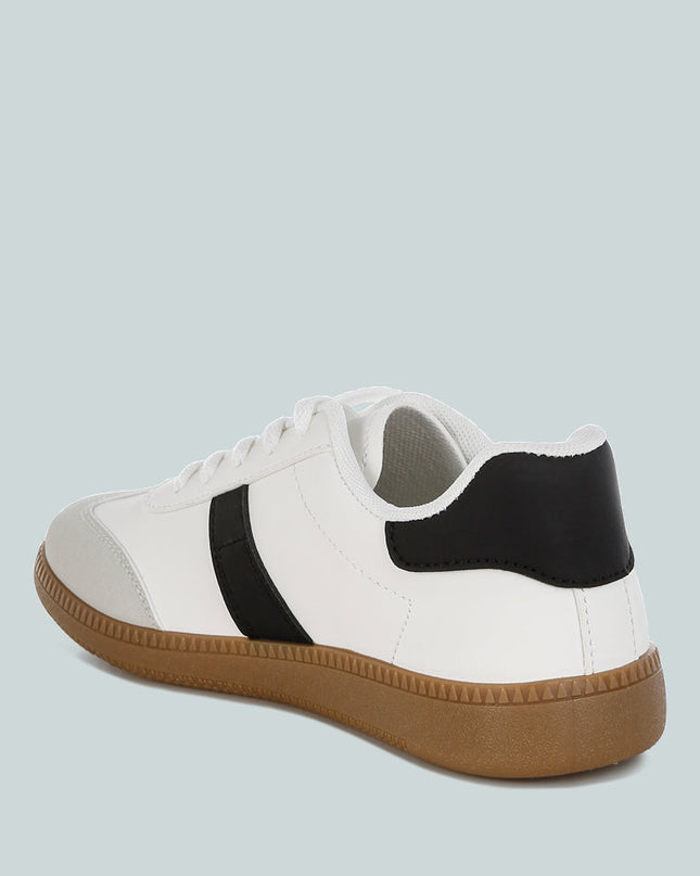 Crossover Classic Lace-Up Flatform Sneaker-2