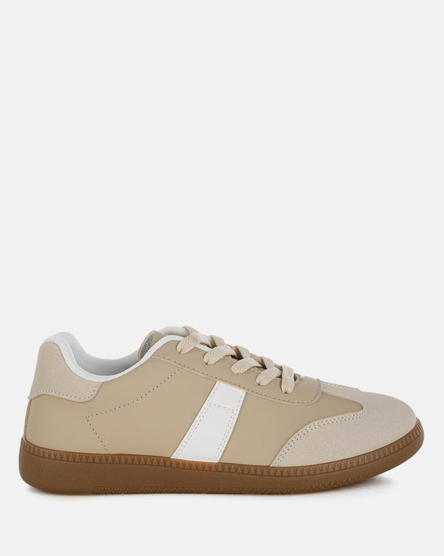 Crossover Classic Lace-Up Flatform Sneaker-5