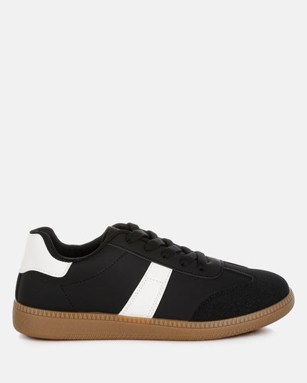Crossover Classic Lace-Up Flatform Sneaker-6