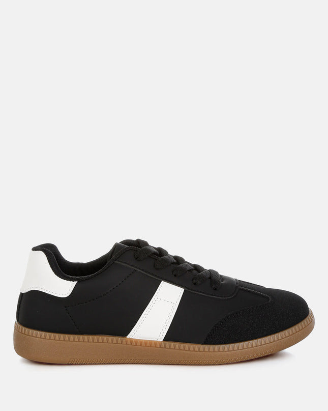 Crossover Classic Lace-Up Flatform Sneaker-6