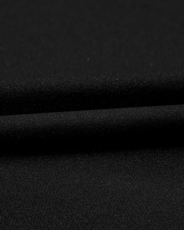 bb410946-806f-418a-ad73-0e18452b9df9-Max